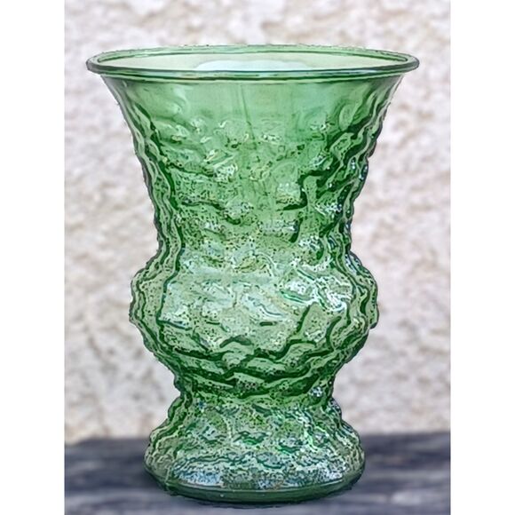 Vintage E.O. Brody Co. 1960s Emerald Green Crinkle Glass EAPG Flower Pot Vase - Picture 2 of 11